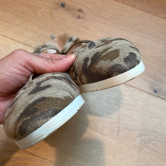 SJP camo sandals size 8.5 - Picture 9 of 10